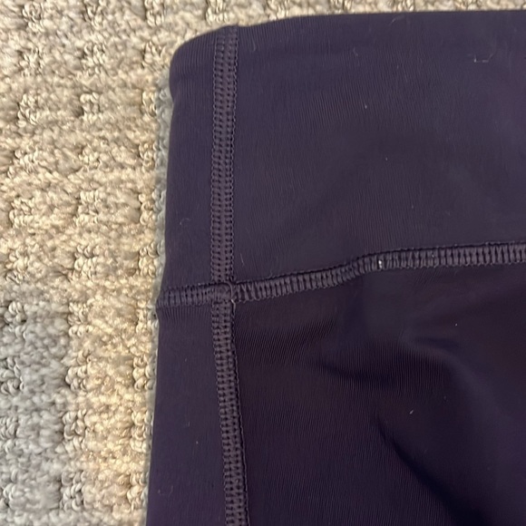 Lululemon Journey Crop Black grape colour - Picture 8 of 13